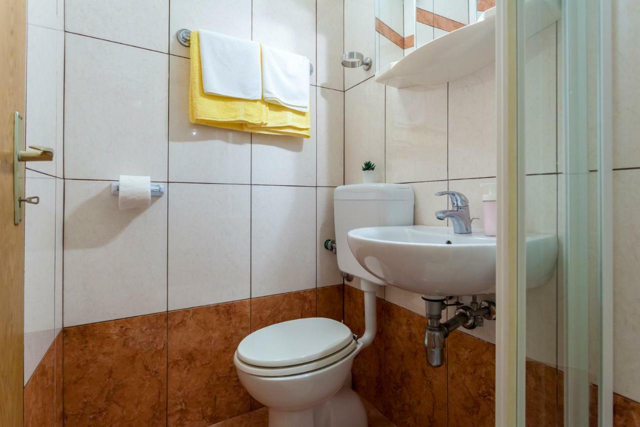 Apartment Nonna Krk Town Zewnętrze zdjęcie