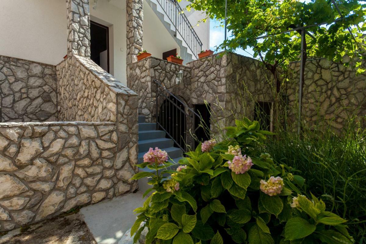 Apartment Nonna Krk Town Zewnętrze zdjęcie